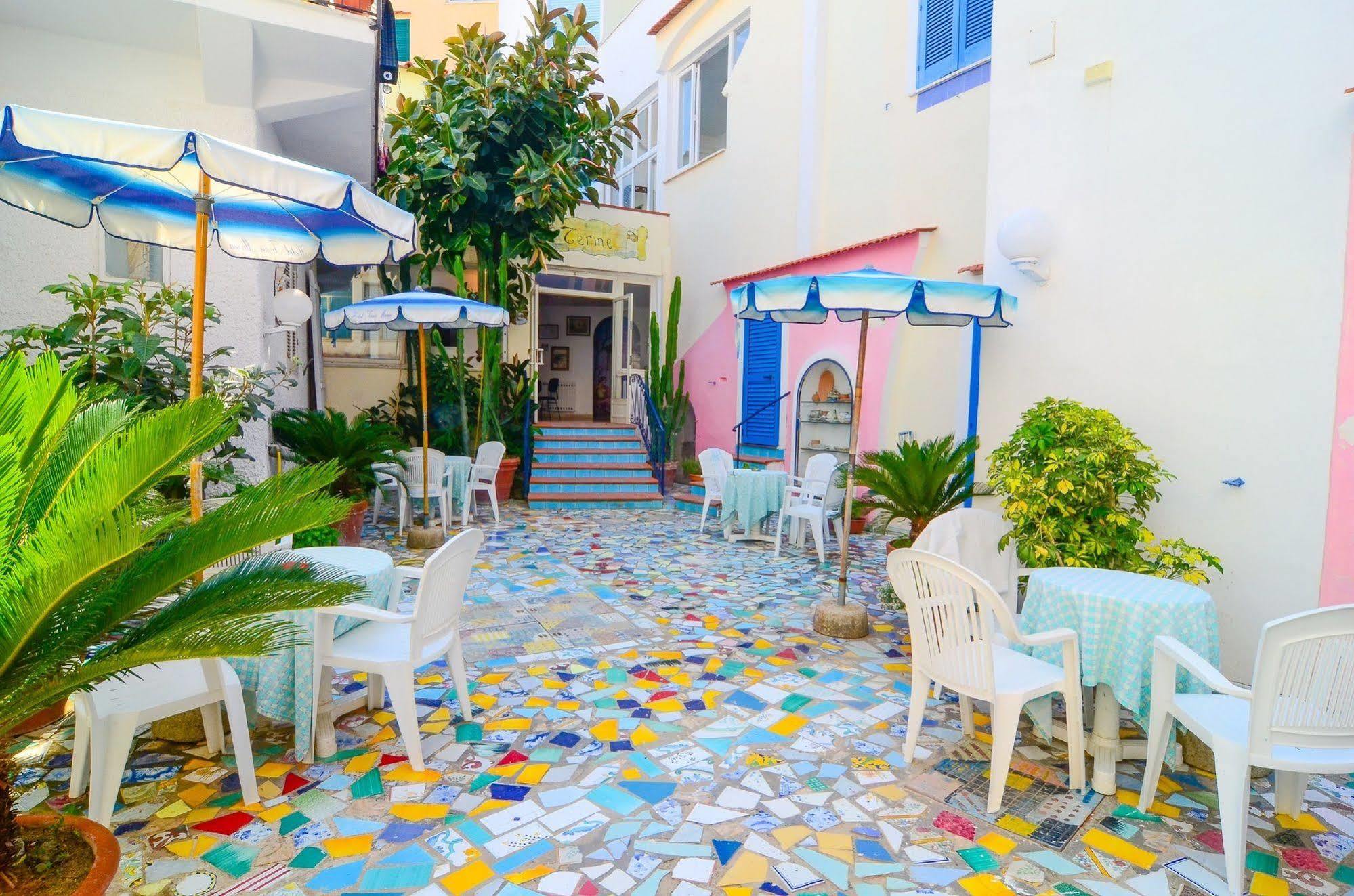 Hotel Terme Marina Лакко-Амено Экстерьер фото